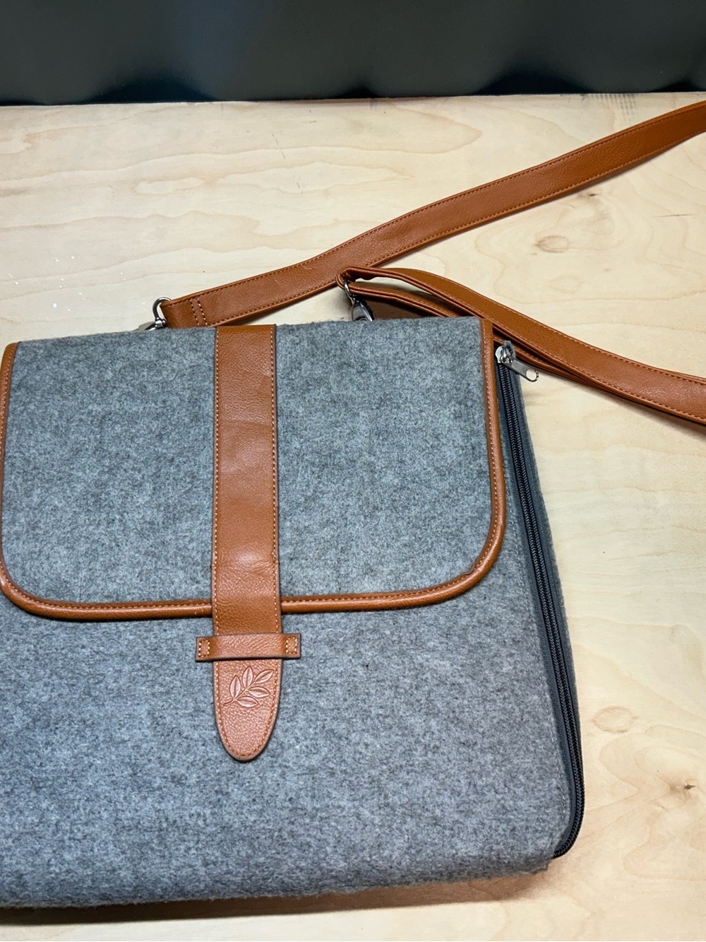 Gray Felt Messenger Bag with Tan Trim and Adjustable Strap